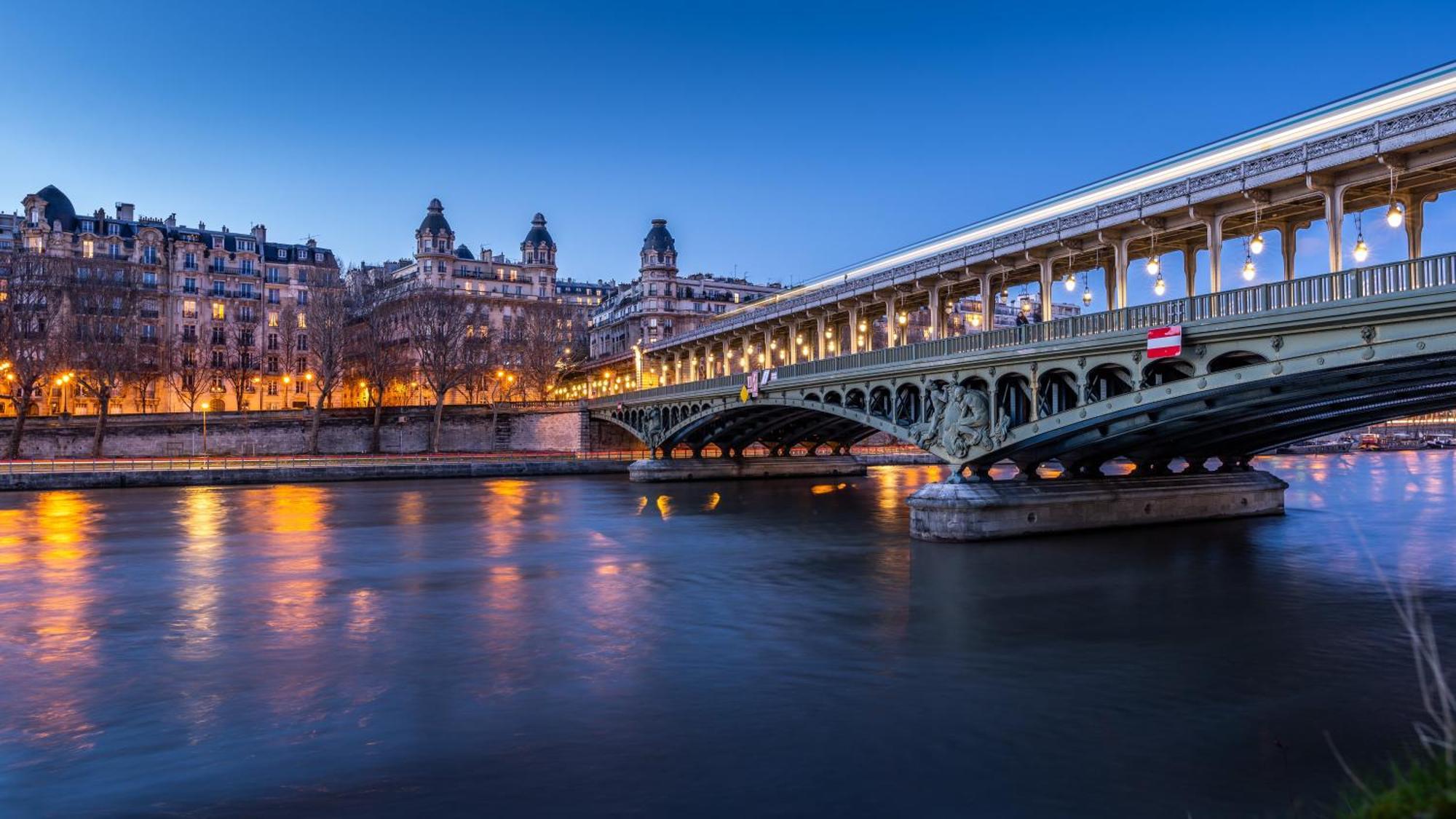 Austin'S Saint Lazare Hotel Paris Ngoại thất bức ảnh